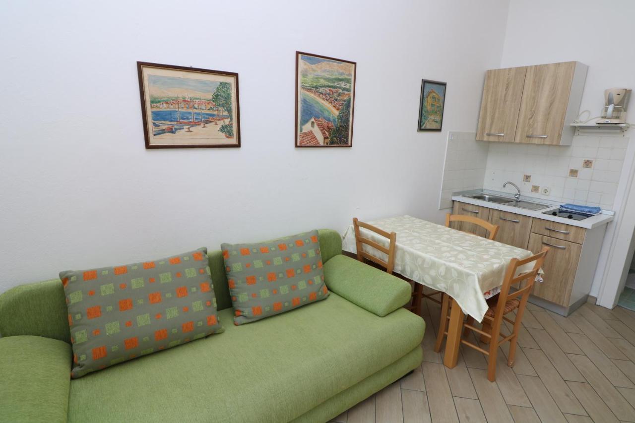 Studio Apartments Cavrak With Terrace Башка Экстерьер фото