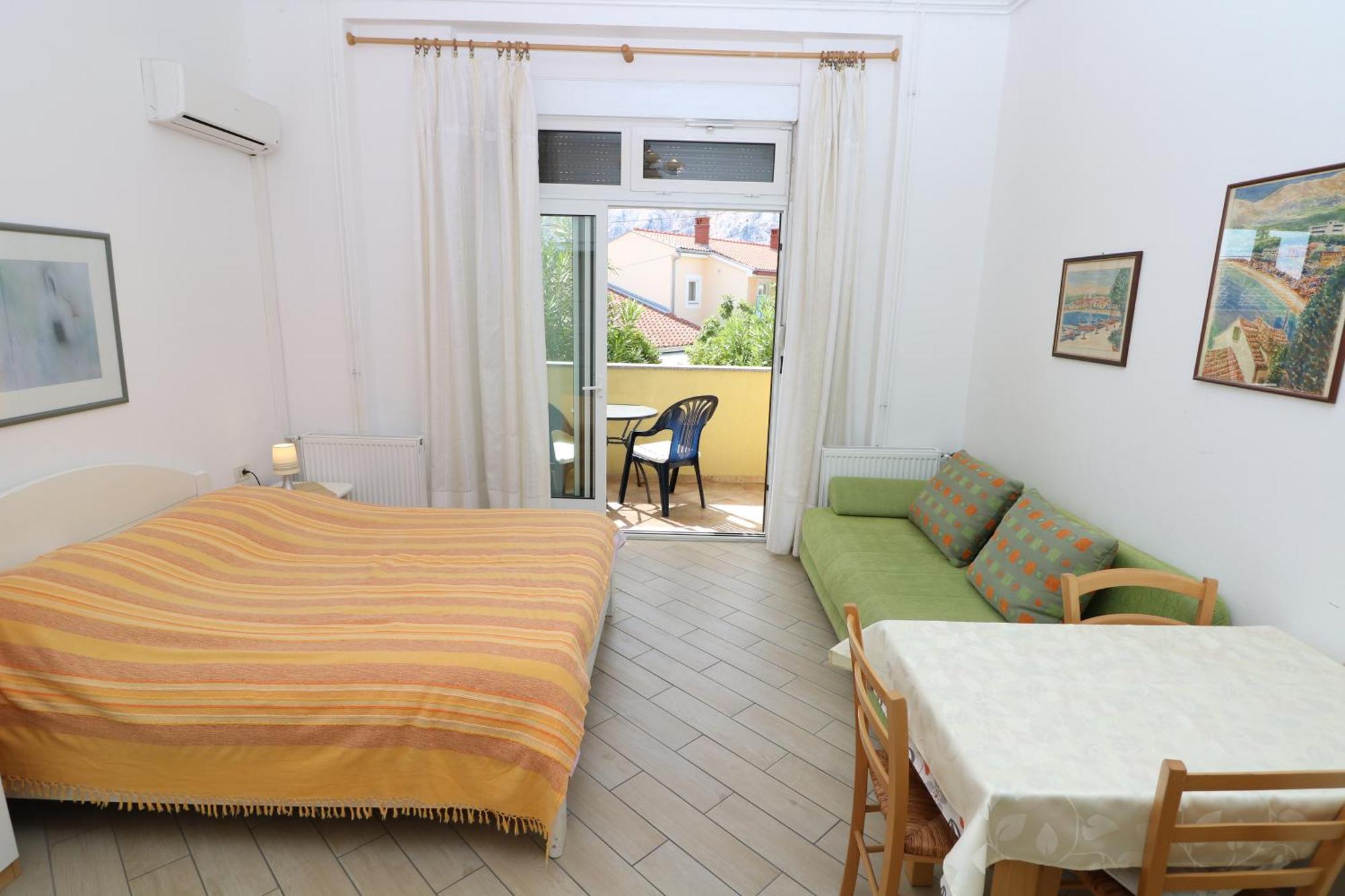 Studio Apartments Cavrak With Terrace Башка Номер фото