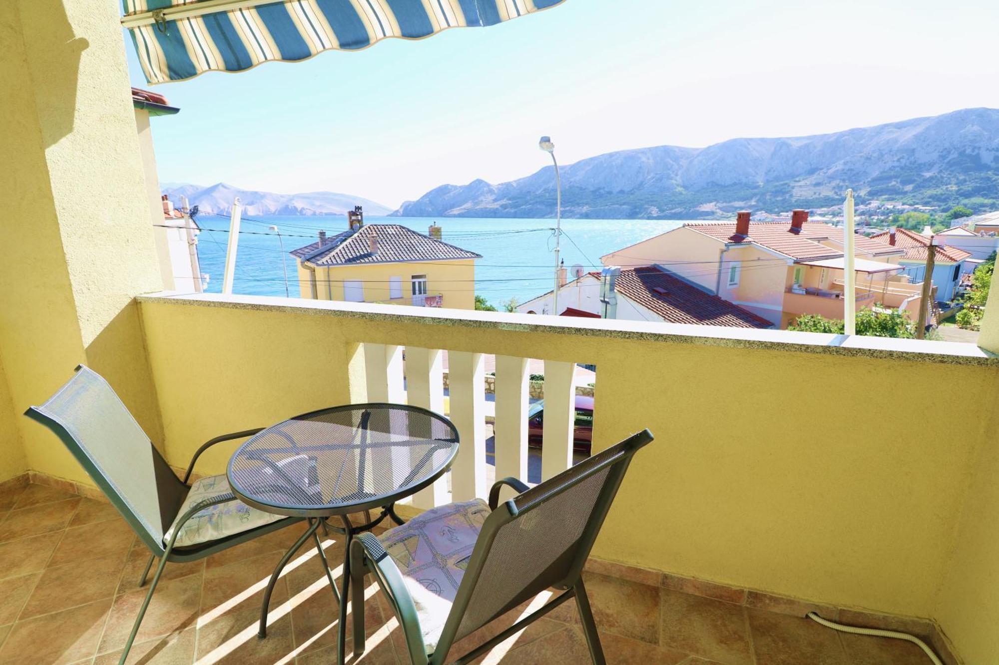 Studio Apartments Cavrak With Terrace Башка Номер фото