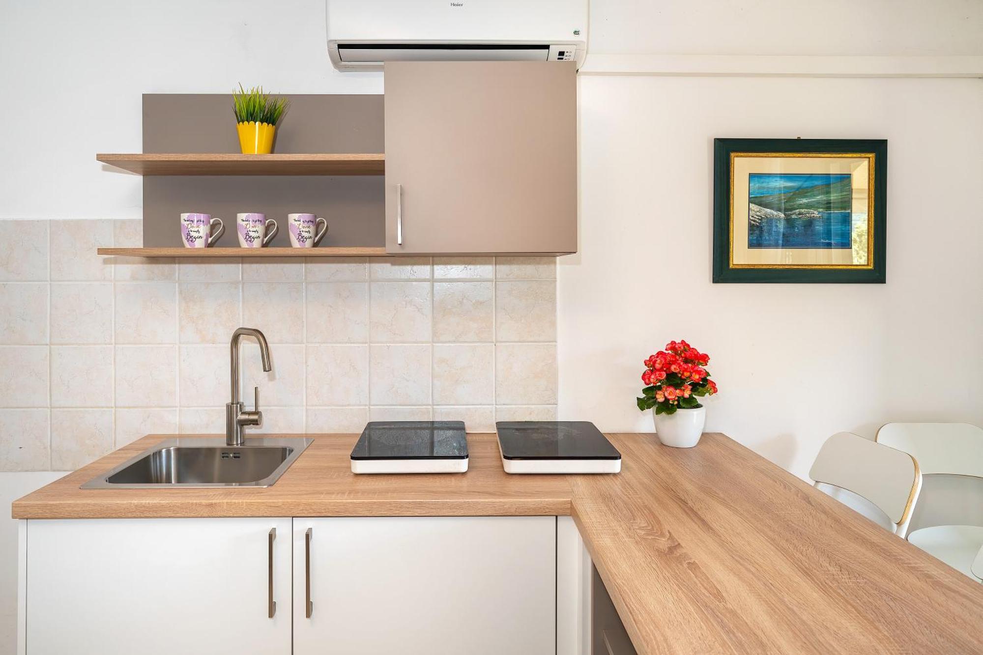 Studio Apartments Cavrak With Terrace Башка Экстерьер фото